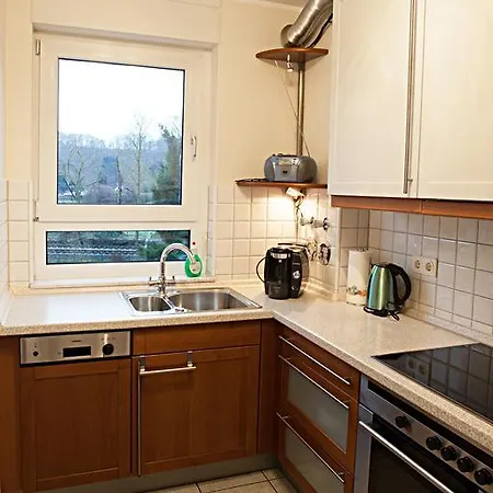 Ferienwohnung Schmuckstück in Essen Zimmer foto